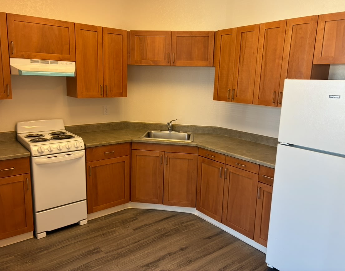 Miley Gardens at Eastmont - 55+ Senior Affordable Image 8