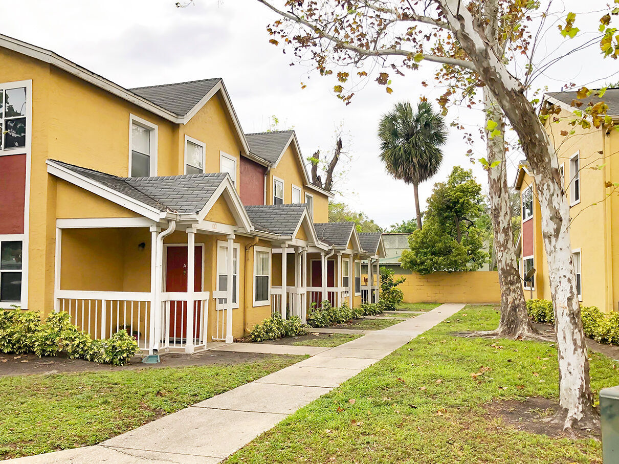 Callahan Oaks Image 3