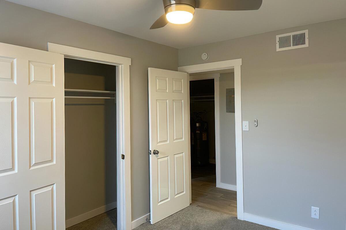 The Residences at 1671 Campbell Image 33