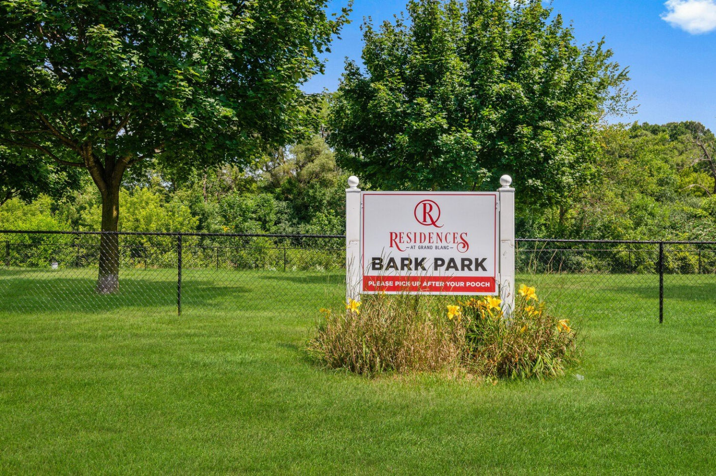 Residences at Grand Blanc Apartments Image 43
