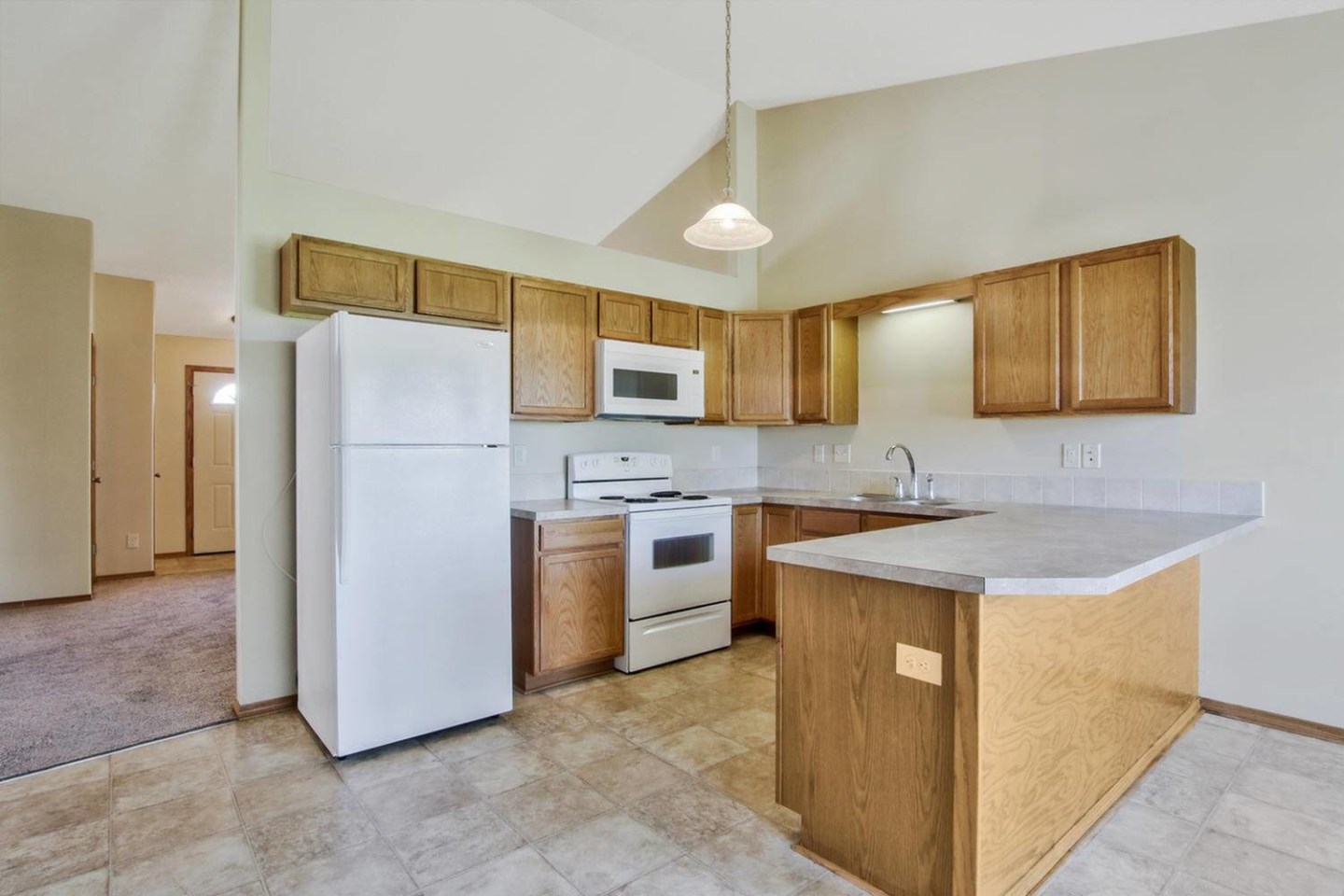 Lakeside Townhomes Image 13