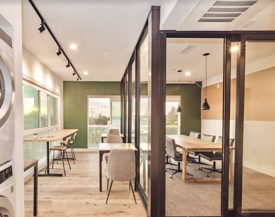 1455 W 36th Street - Co-Living Image 1