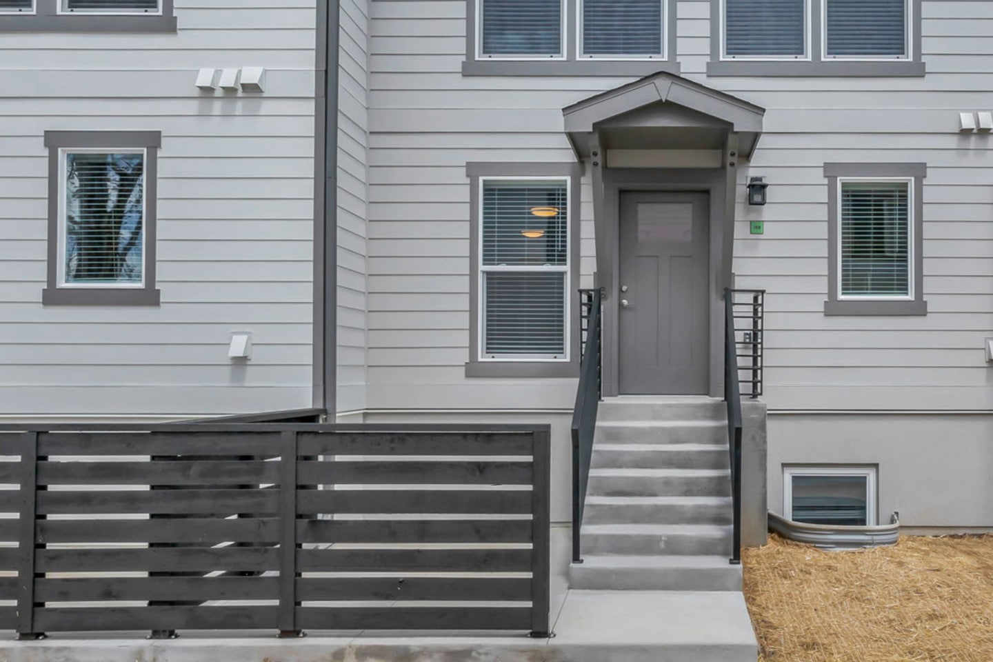 Briar Grove Townhomes Image 113