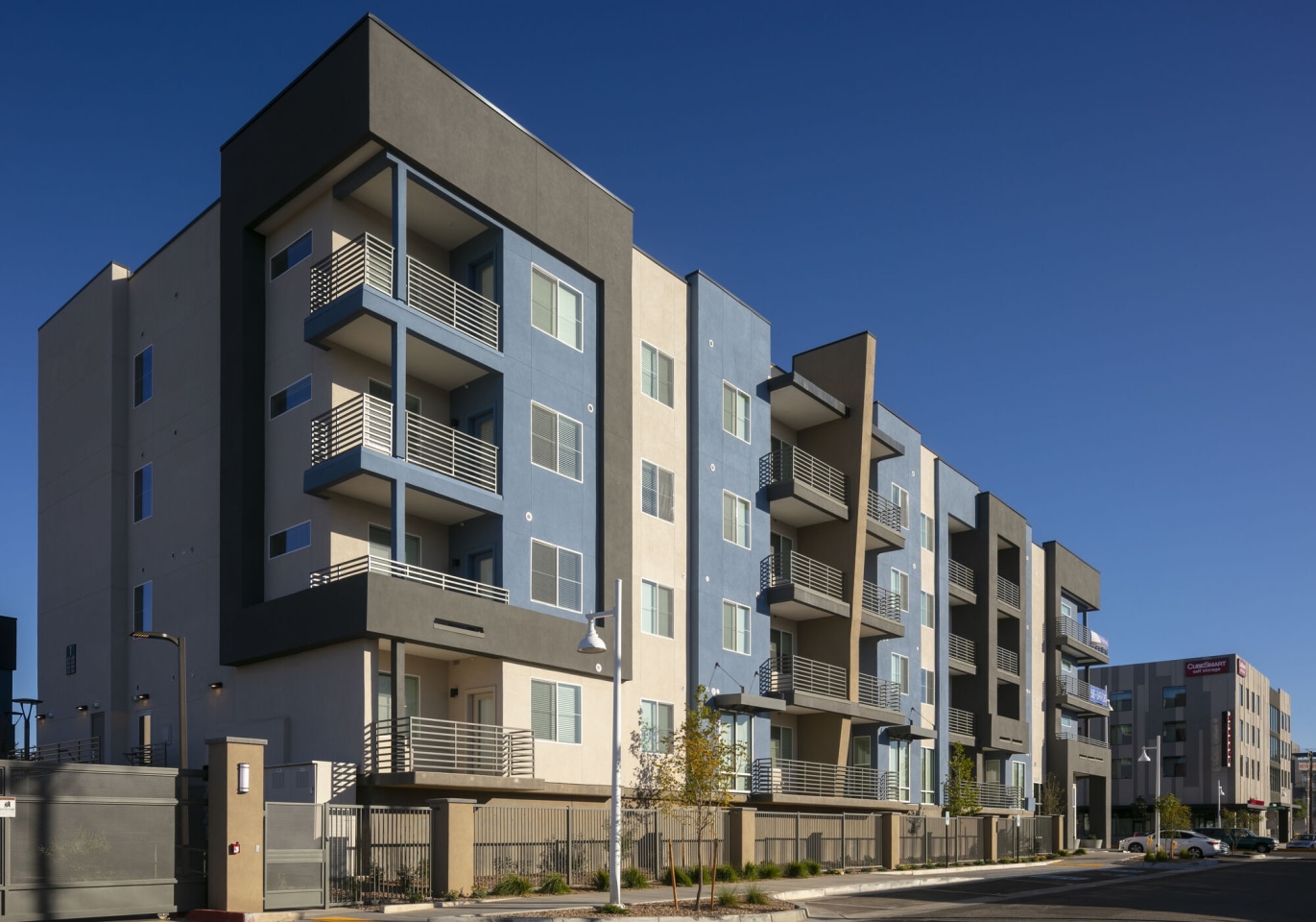 Broadstone Nob Hill Image 4