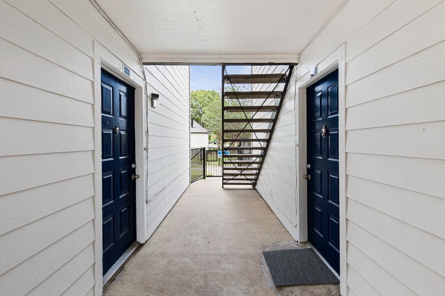 LXMI Westchase West Image 25