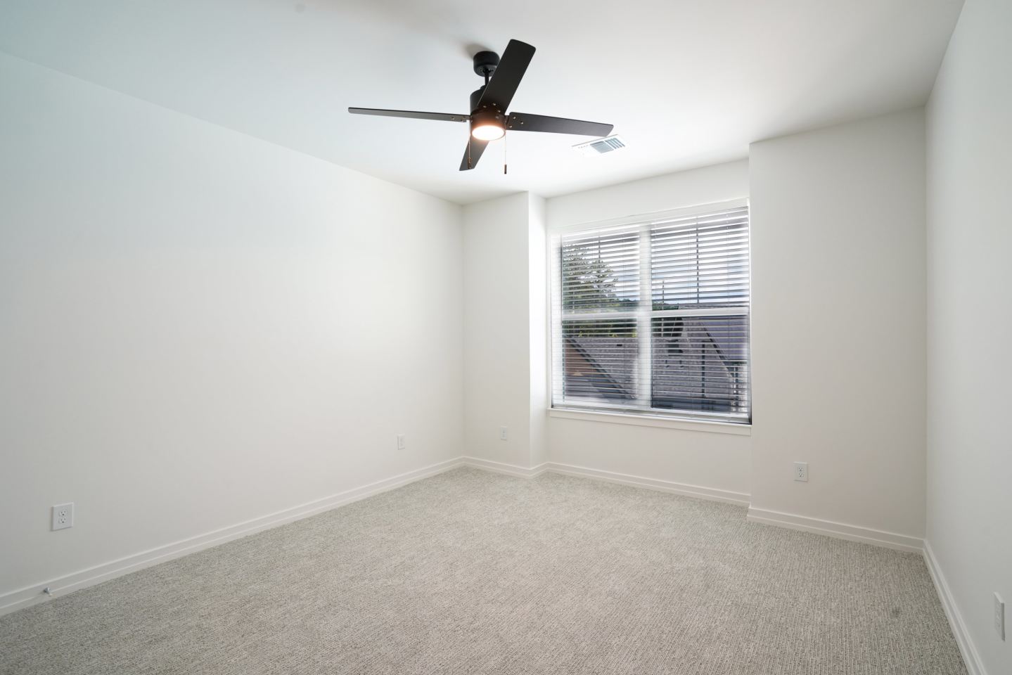 The Pullman Luxury Apartment Homes Image 127