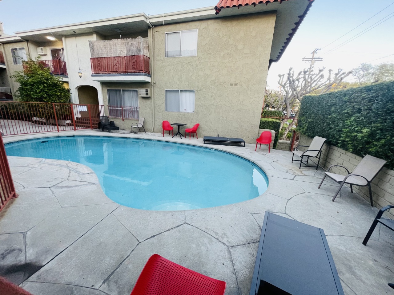 10535 Rose Avenue Image 5