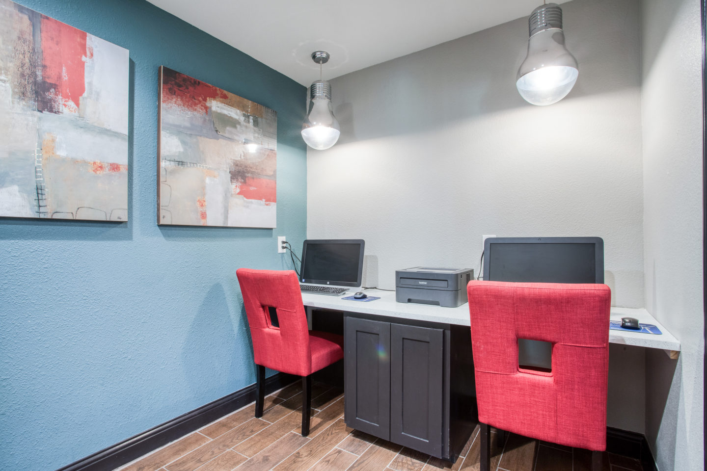 Pinehurst Place Apartments Image 4