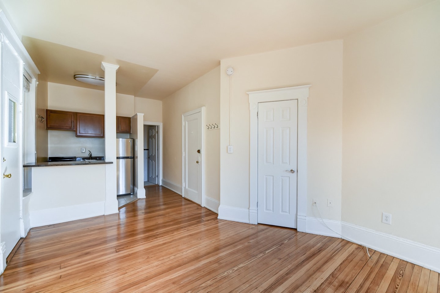 Dupont Apartments Image 17