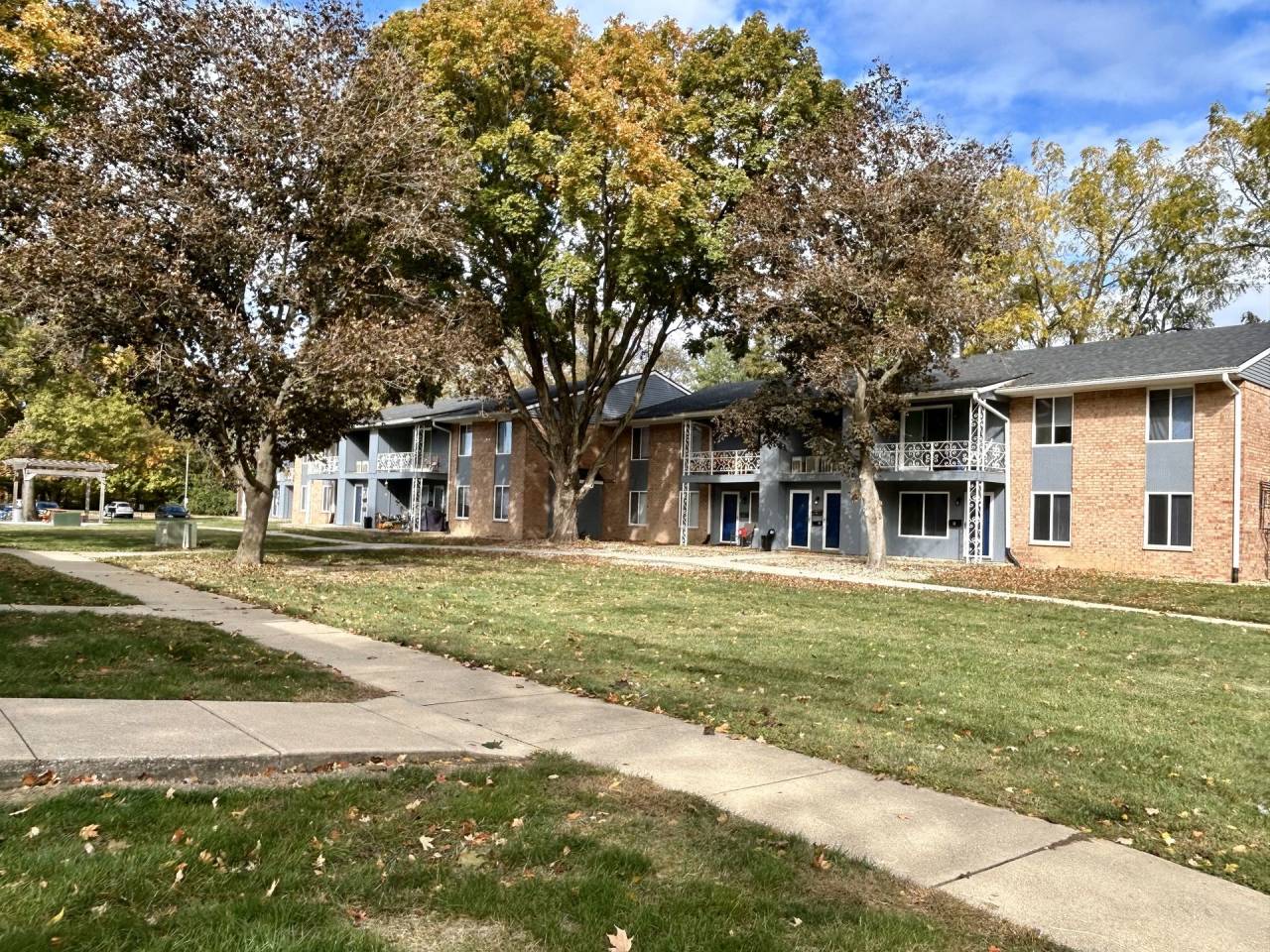 Hillcrest Apartments Image 13