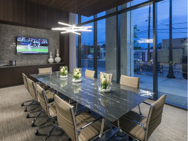Hanover Buckhead Village Image 14