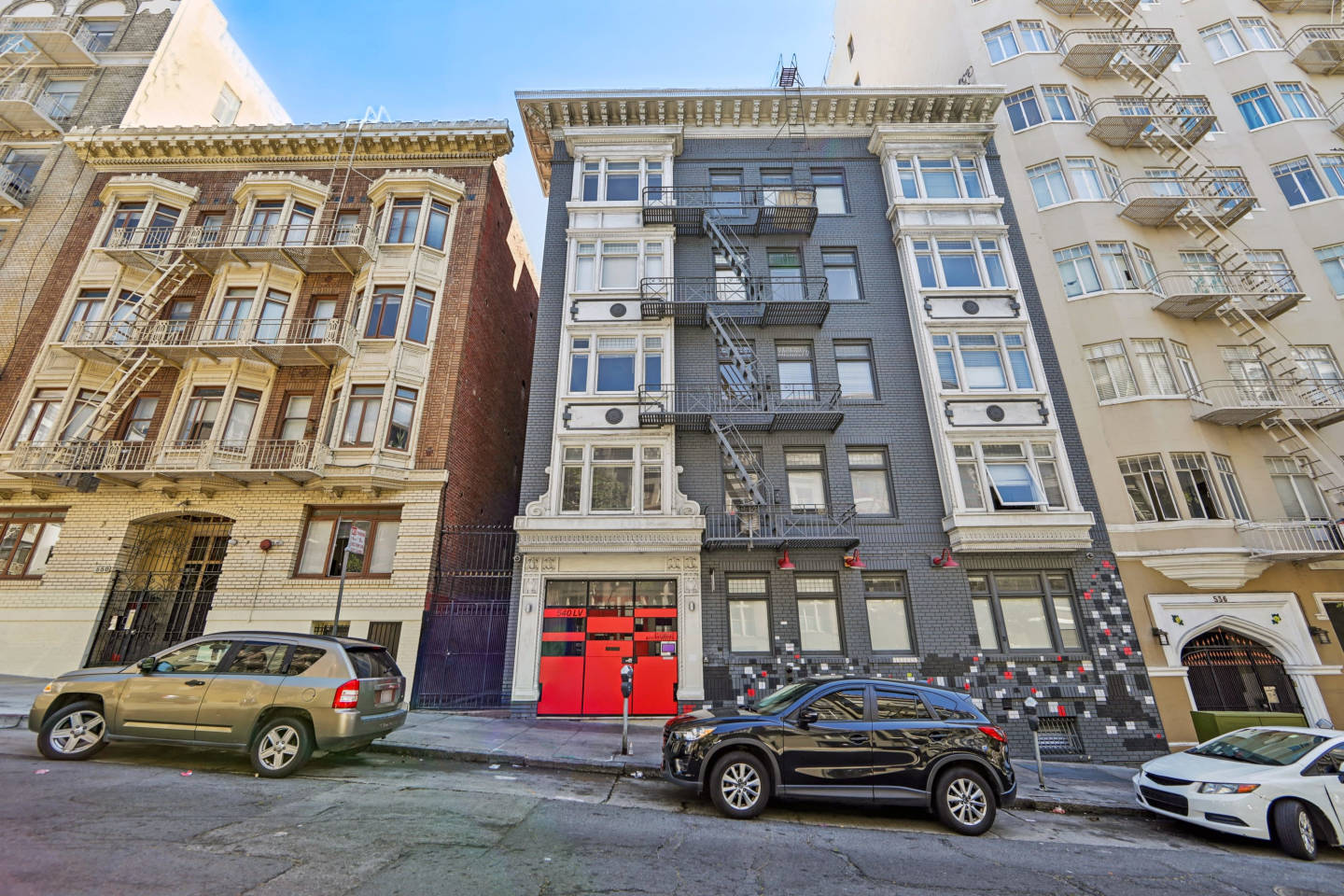 540 LEAVENWORTH Apartments Image 18