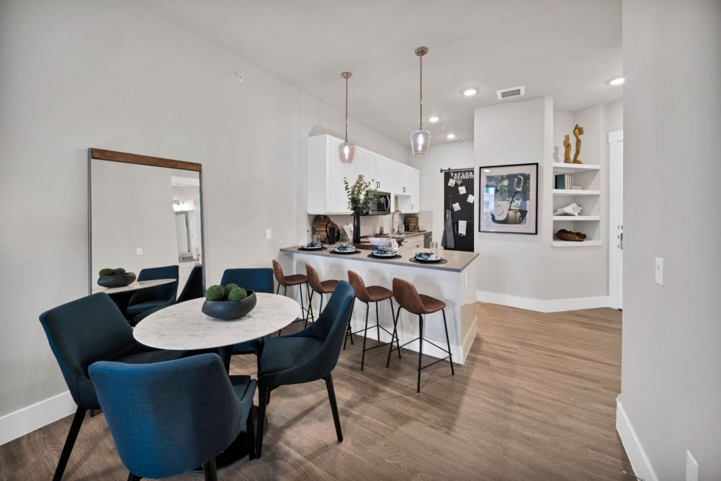 Taylor Heights Image 37