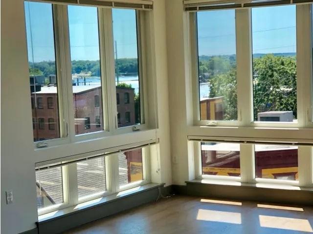 The Flats at 131 Image 10