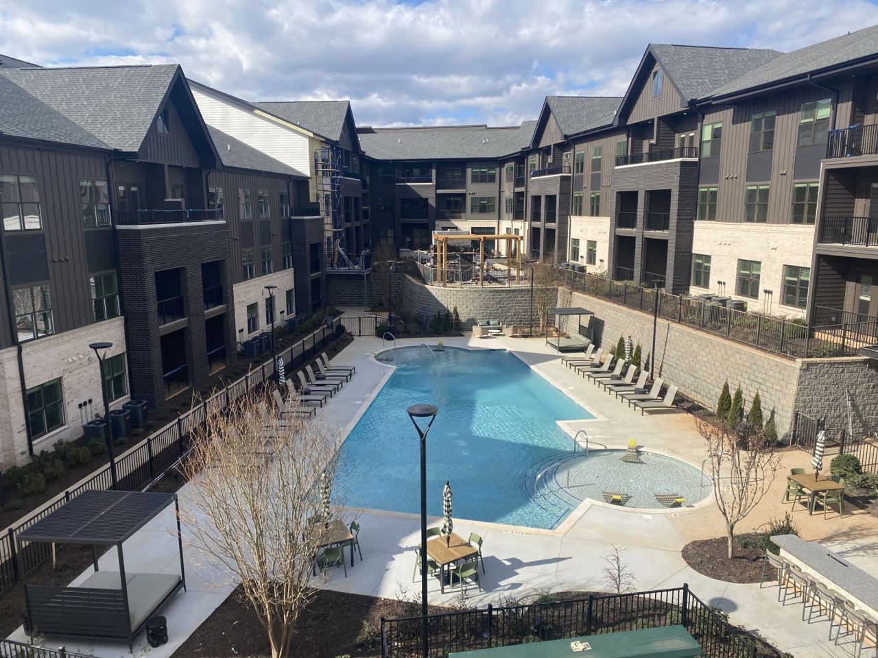 EVOQ East Cobb - Senior Housing Image 3