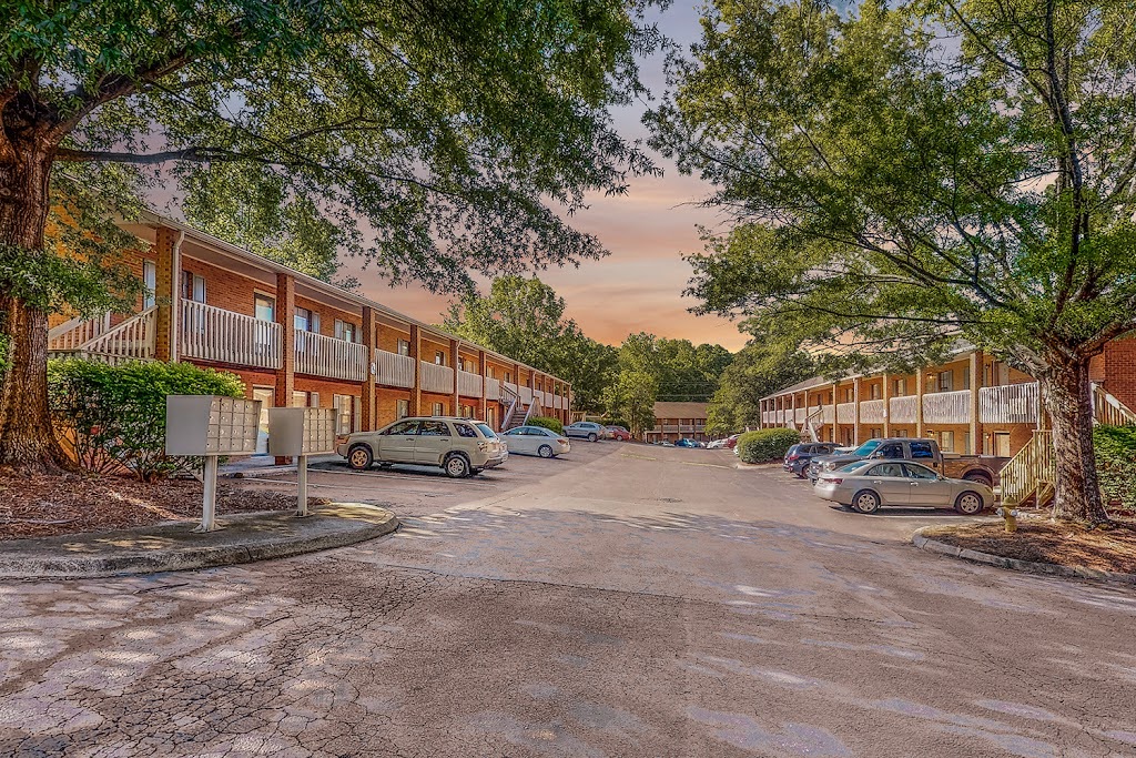 Lindsey Manor Apartments Image 38
