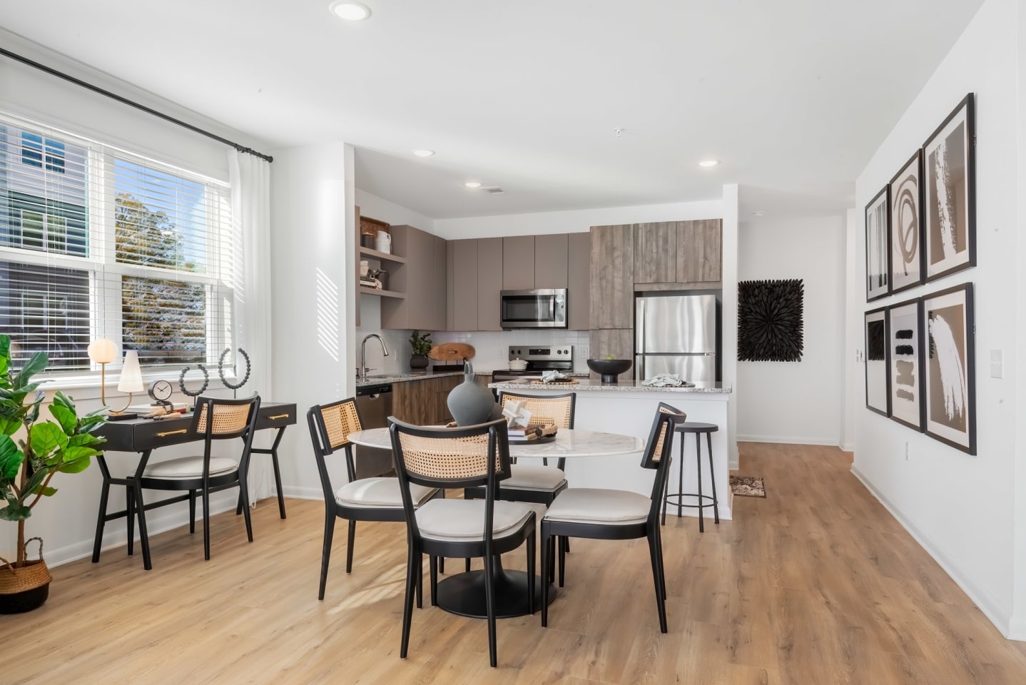 Allora Ashley Park Image 32