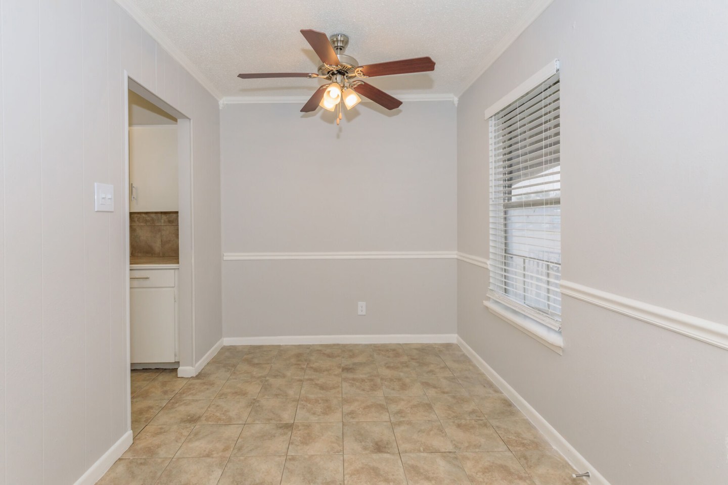 Alameda Apartments Image 4