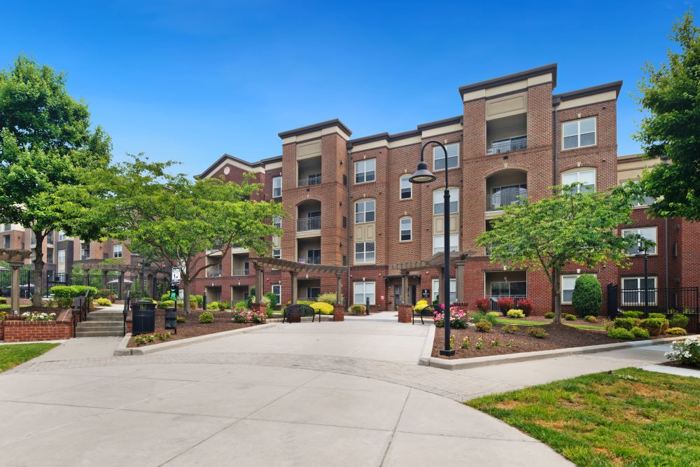 17 Barkley Apartments Image 34