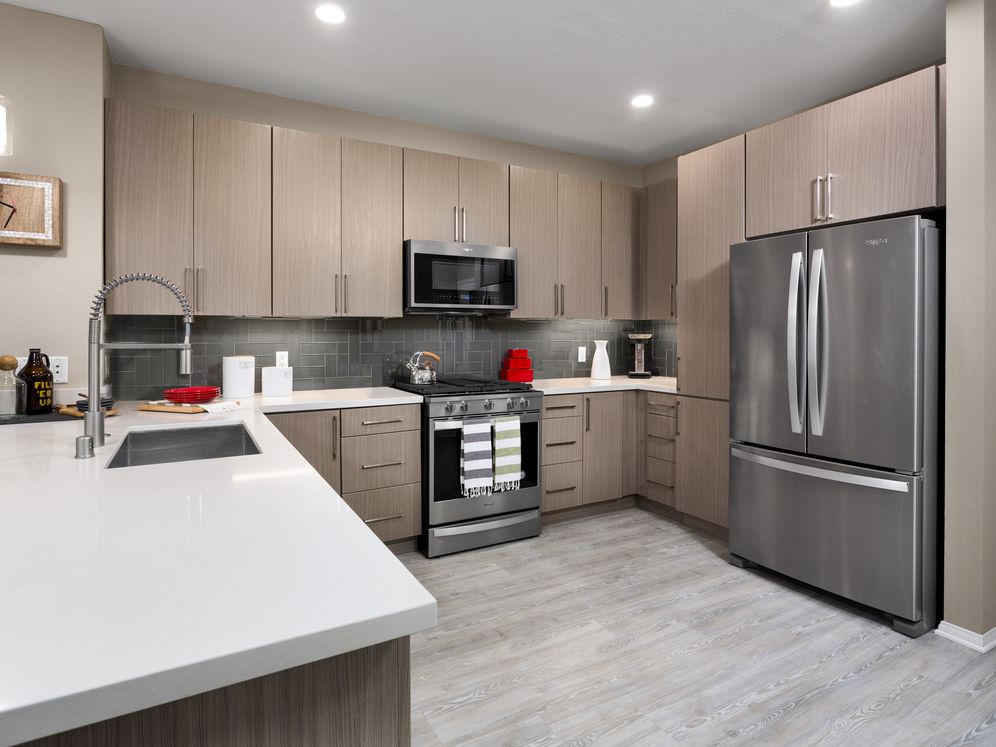 Avalon Studio City Image 2