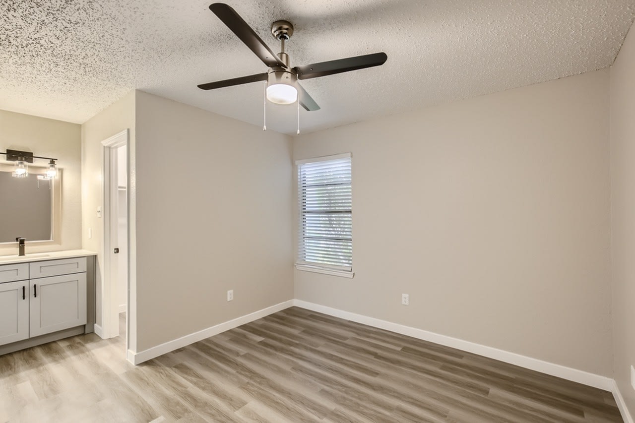 Point Loma Woods Image 33