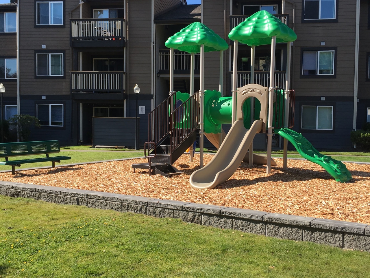 Plum Tree Park Apartments Image 15