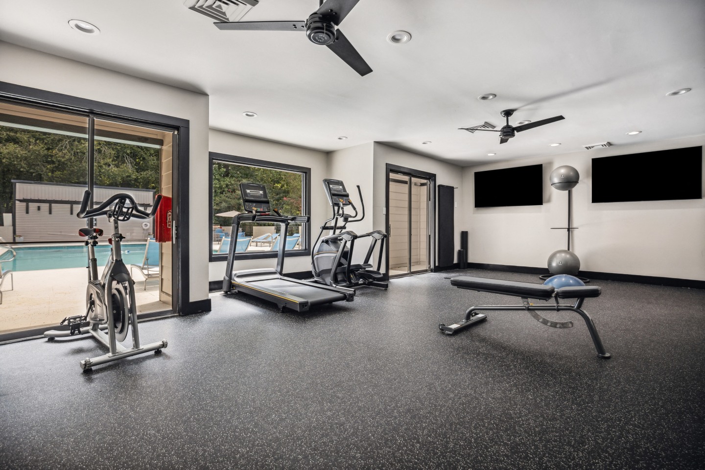 Lynnwood Park Image 5