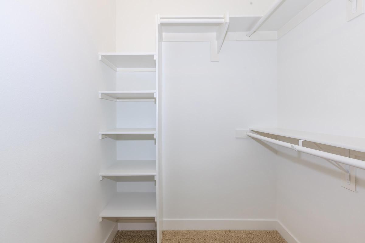 Esencia Sur Apartment Homes Image 21