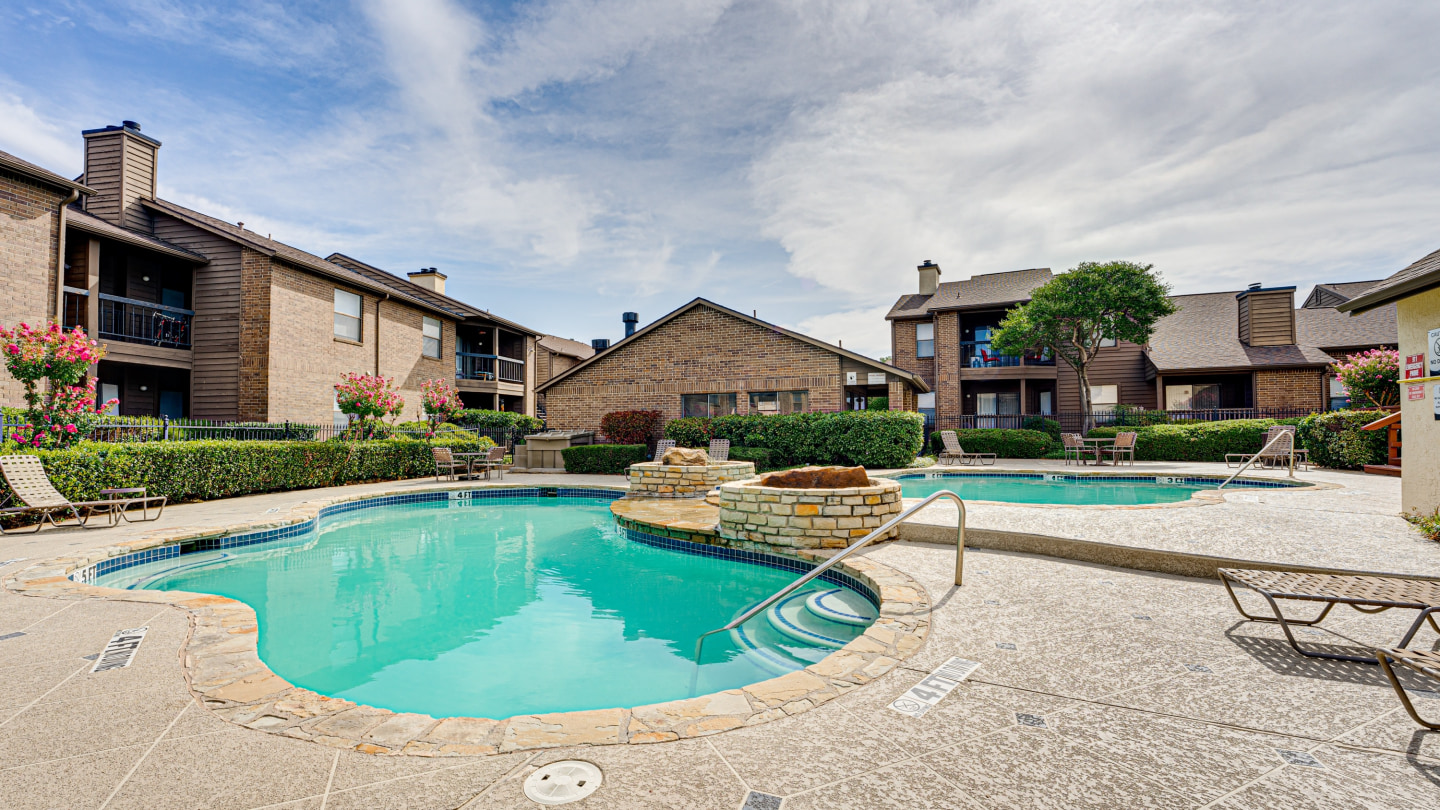 Woodland Hills Image 17