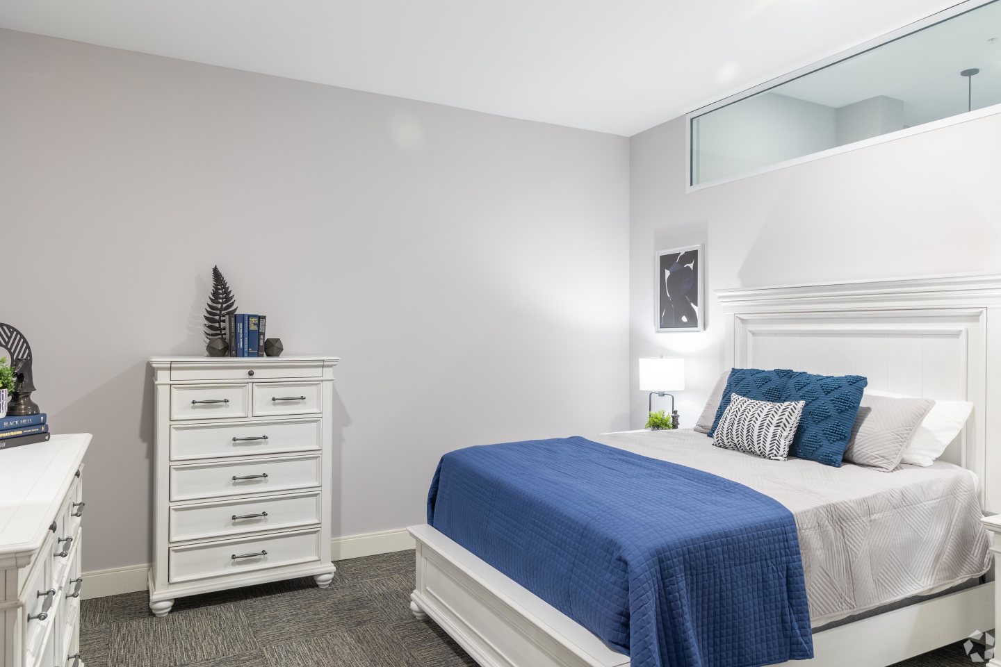 The Residence at 1000 Elm Image 102