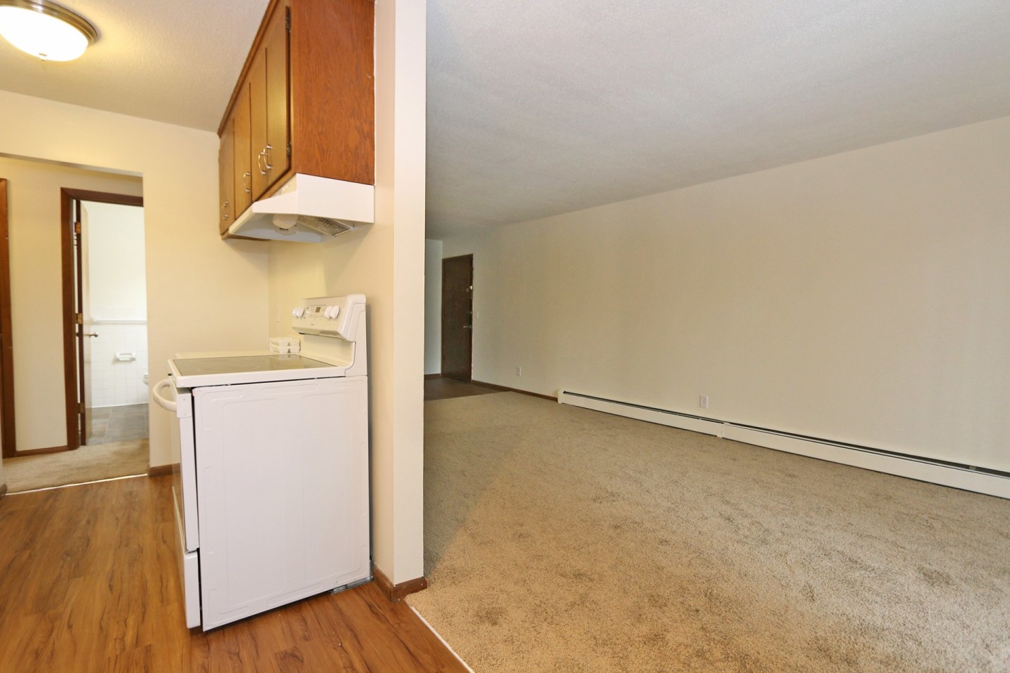 Apache Manor Apartments Image 17