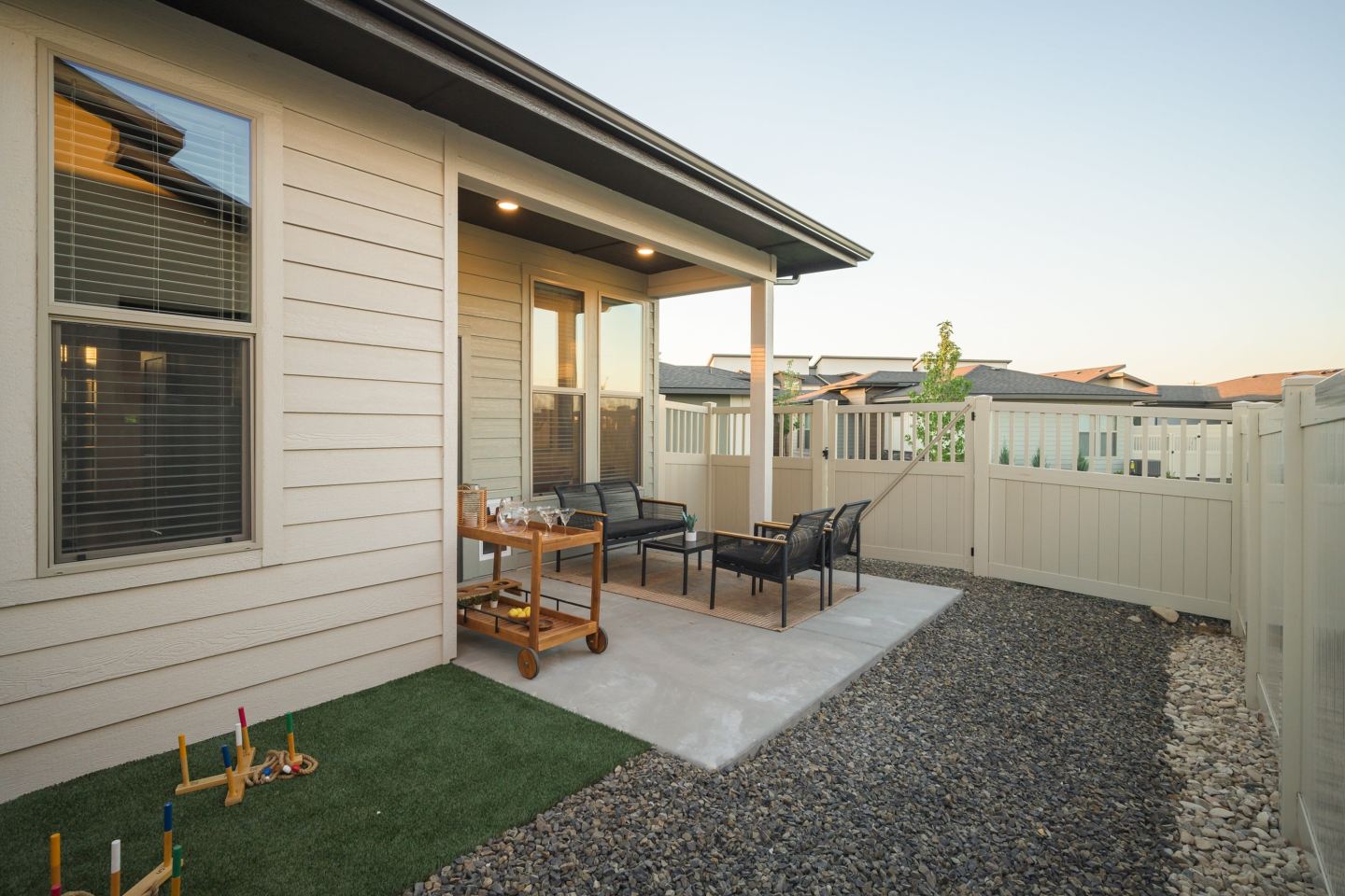 Modern Craftsman at Ten Mile Image 15