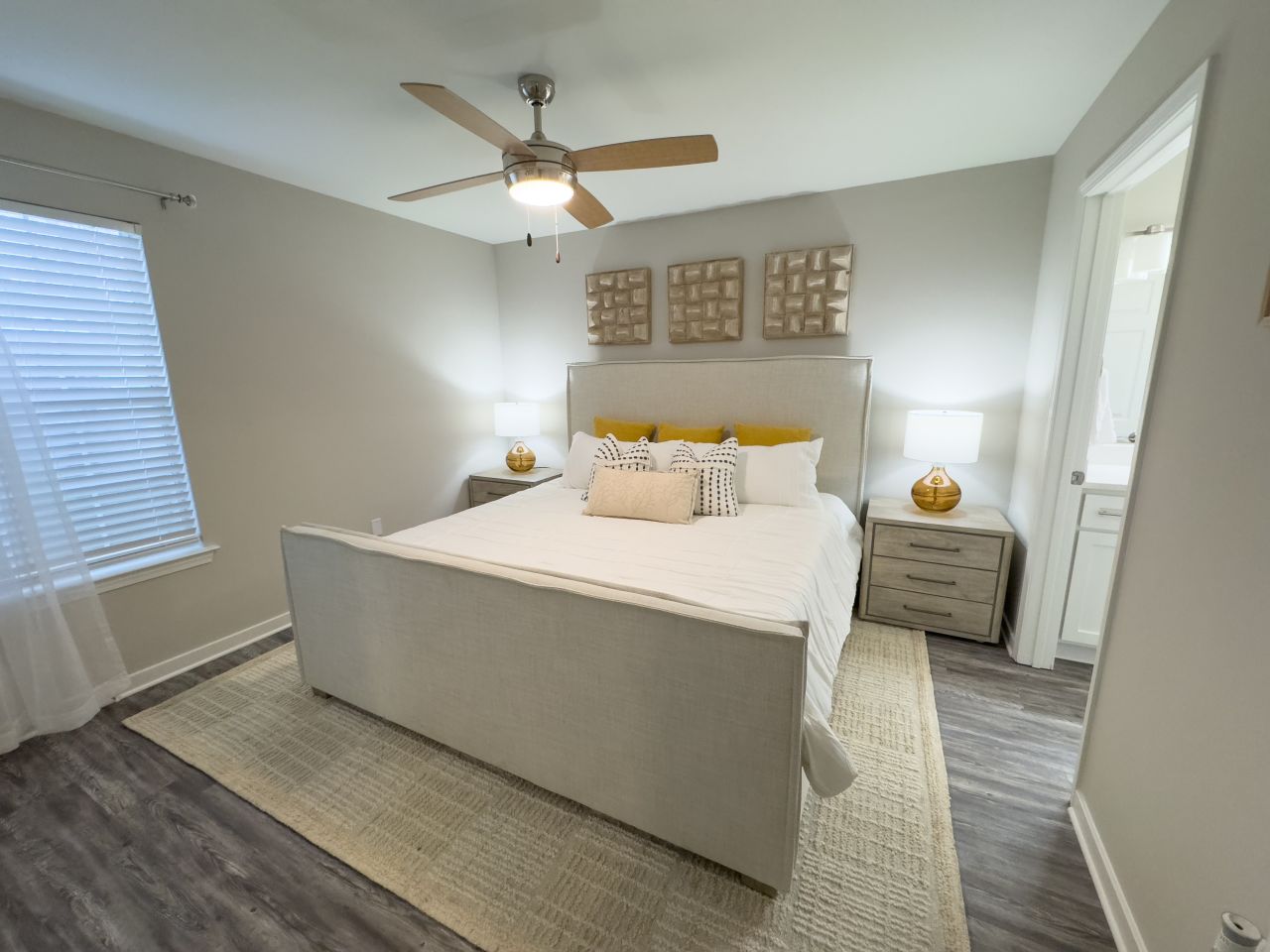 Twin Oaks Image 13