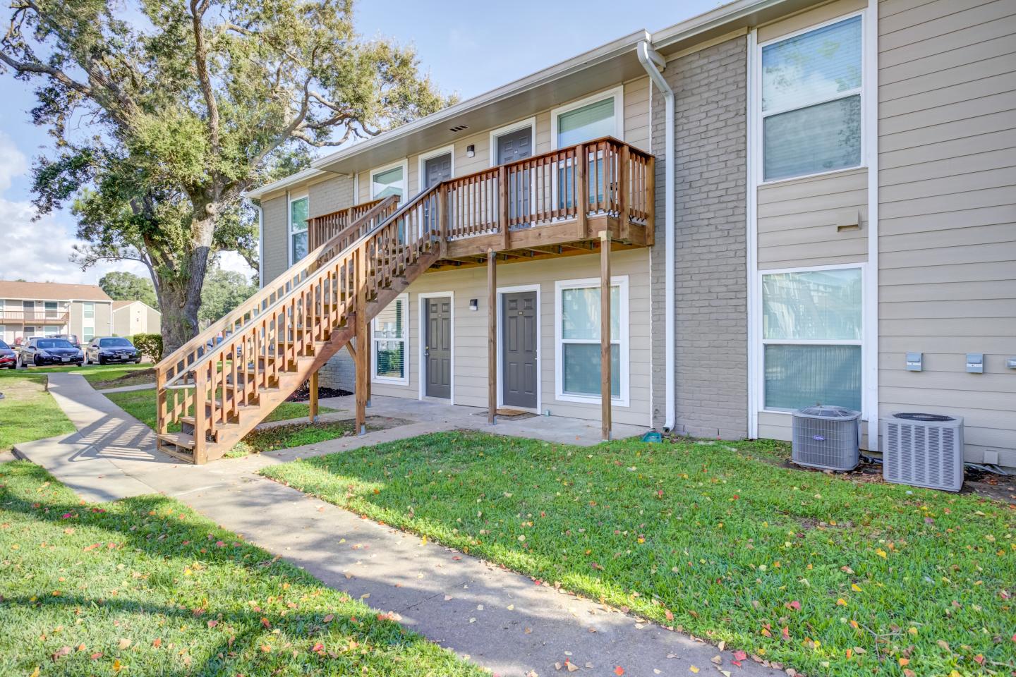 The Life at Forest View Image 7
