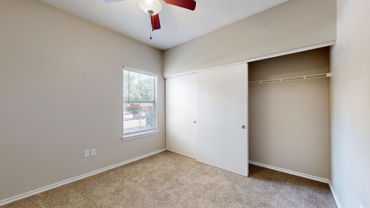 Southgate Glen Image 9