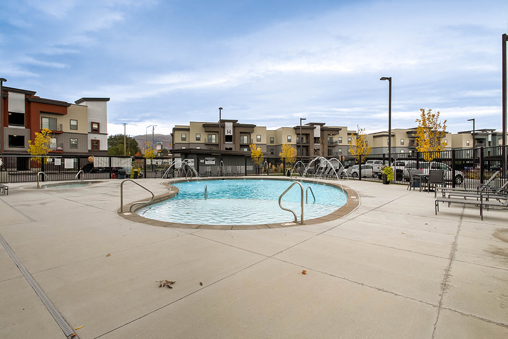 Clearfield Station Apartments Image 36