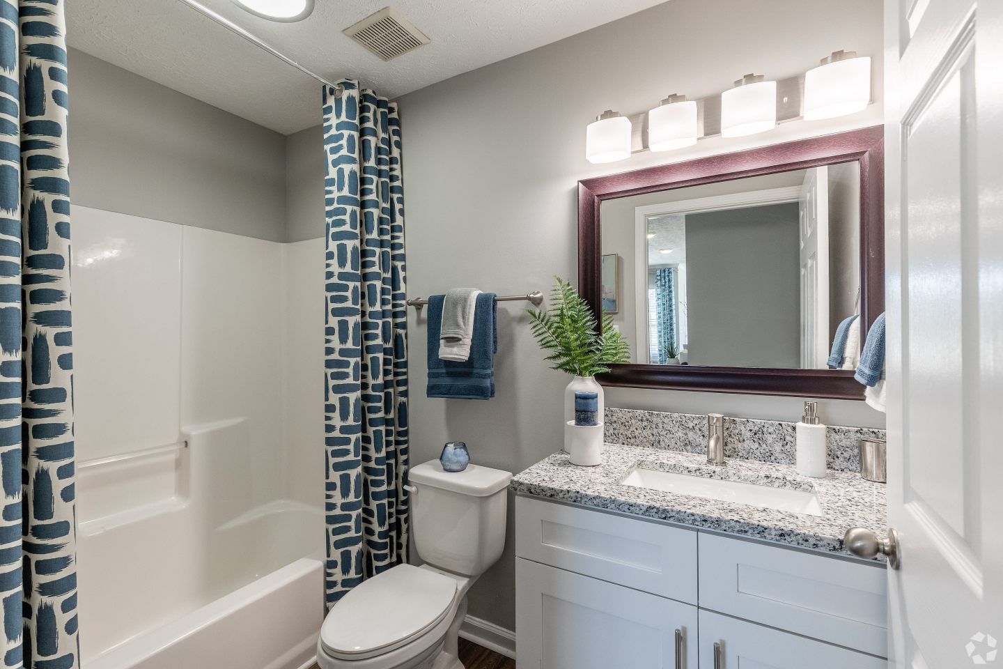 Adler Apartment Homes Image 33