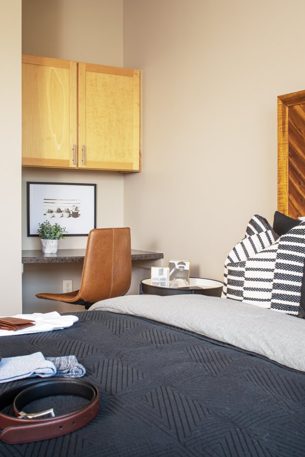 Broadmoor Hills Image 8