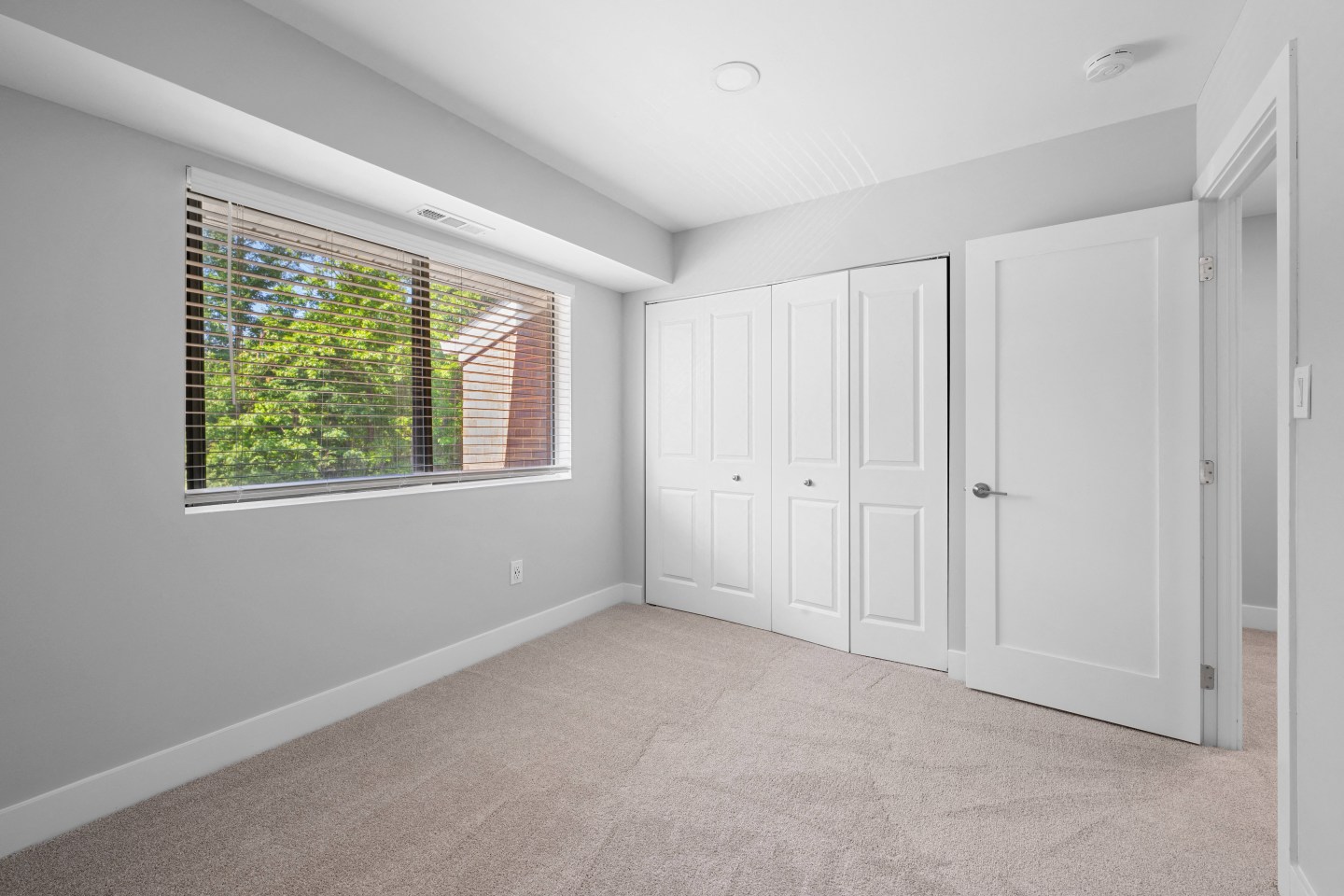 Gainsborough Court, Churchill Mews, and Copperfield Square Apartments & Townhomes Image 70