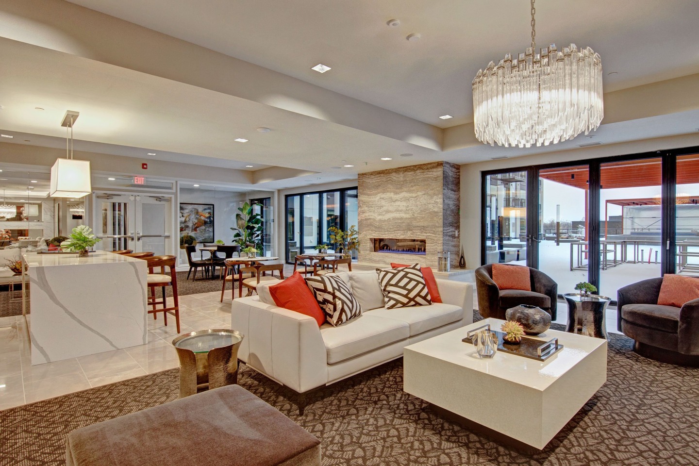 4800 Excelsior Image 11