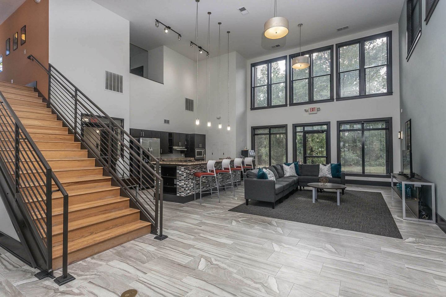 Colony Village Apartments Image 14