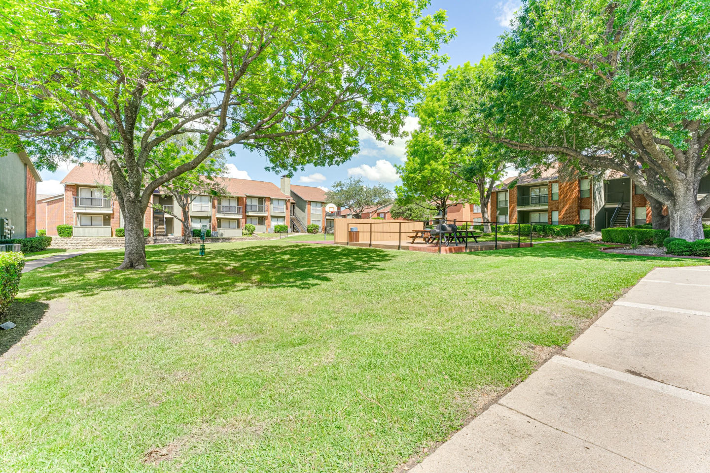 Bardin Oaks Image 12