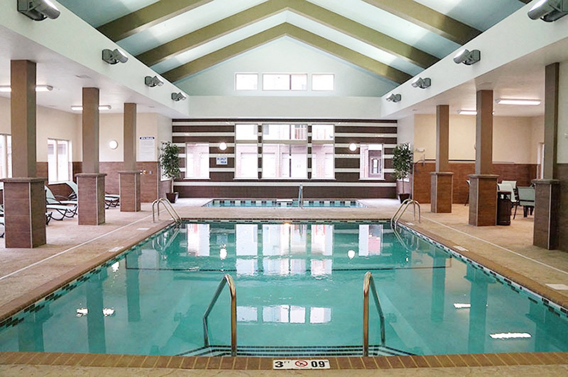 Renaissance Heights Image 18