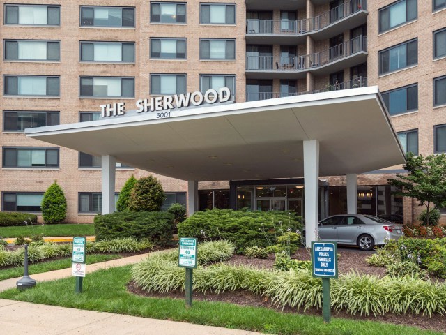 Sherwood at Southern Towers Image 18