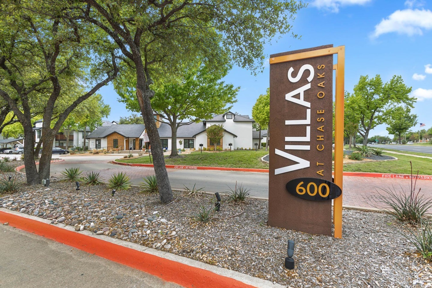 Villas At Chase Oaks Image 24