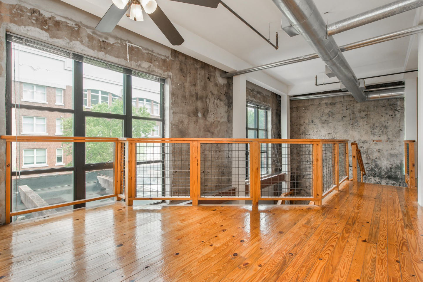 Ice House Lofts Image 4