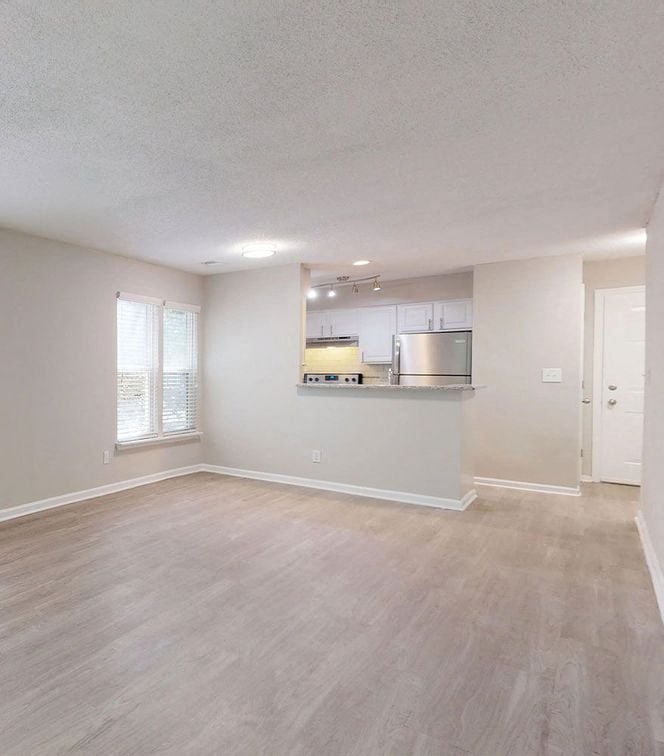 Willow Bend Apartments Image 4