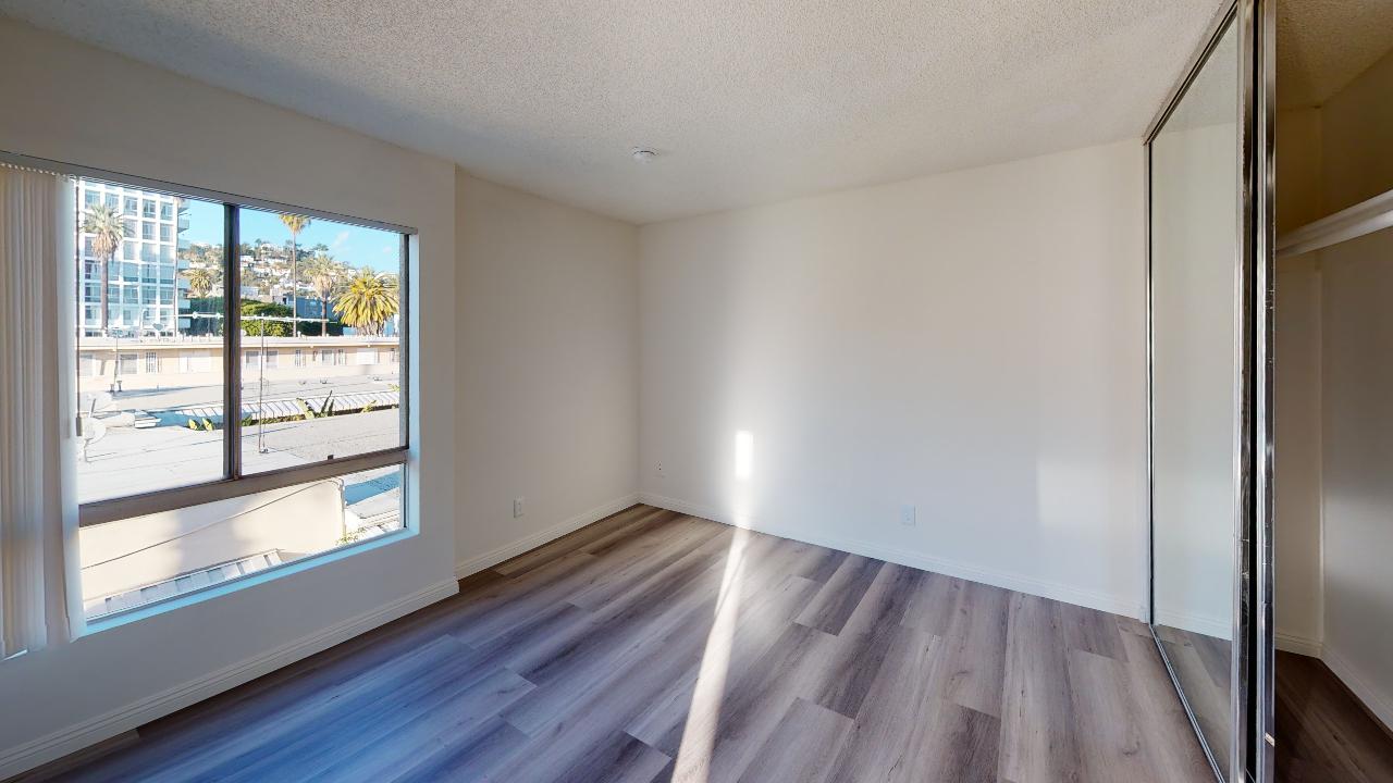 1632 N. Formosa Ave. Image 2
