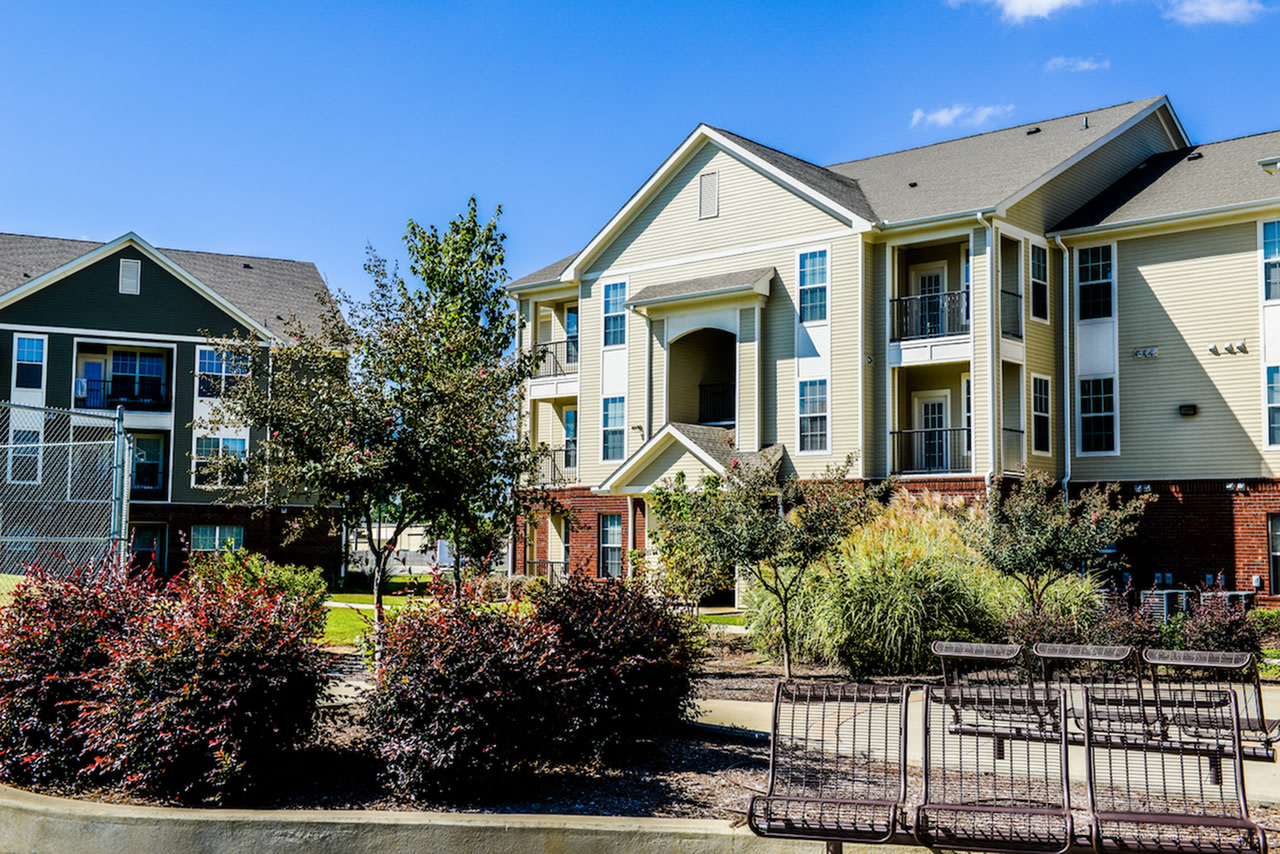 Independence Place West Fayetteville Apartments Image 32