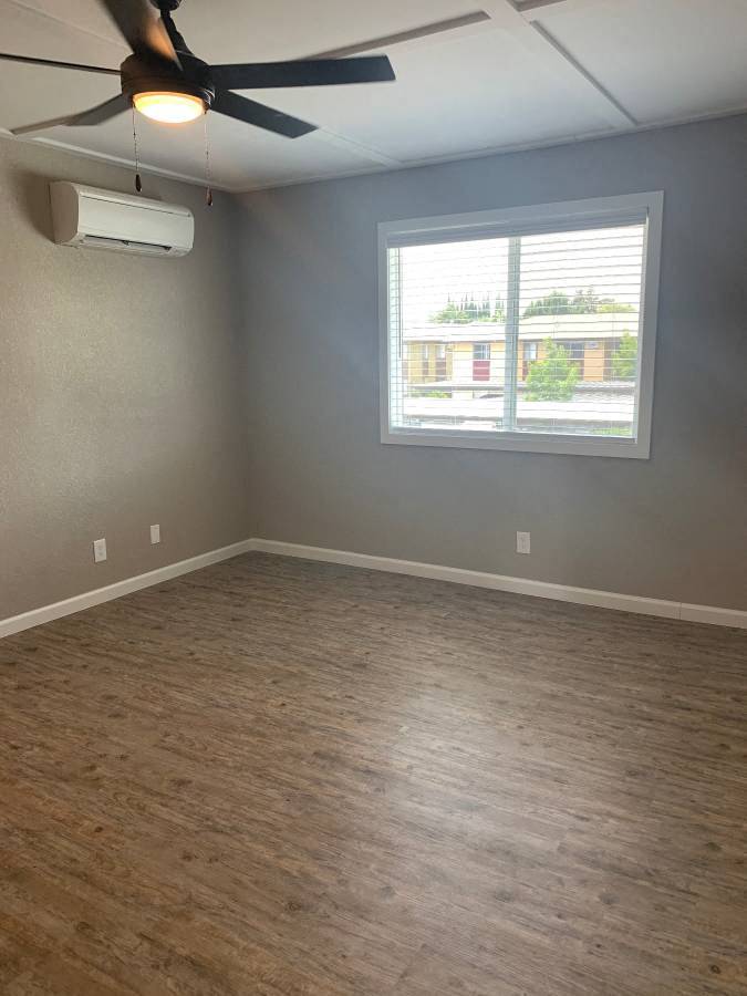 Driftwood Apartments Image 5